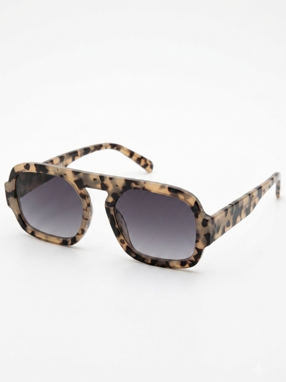 House of Harlow 1960 Oversized Flat Top Aviator Sunglasses Tortoise Print NWT